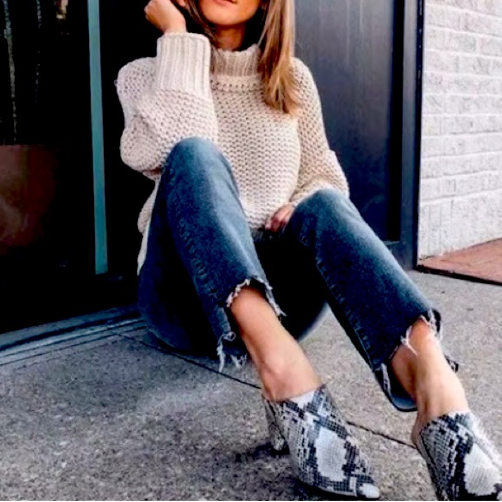 Call it spring mule booties USED 4in heels